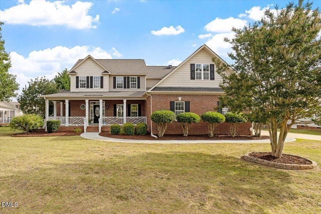 89 River Knoll Drive, Clayton, NC 27527
