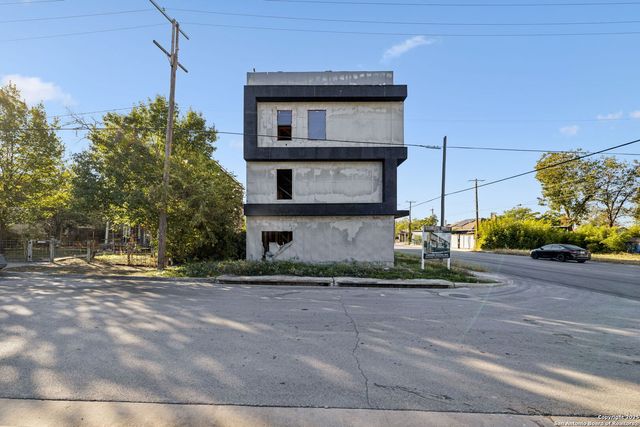 412 S Hackberry St 1 2 3 & 4, San Antonio, TX 78203