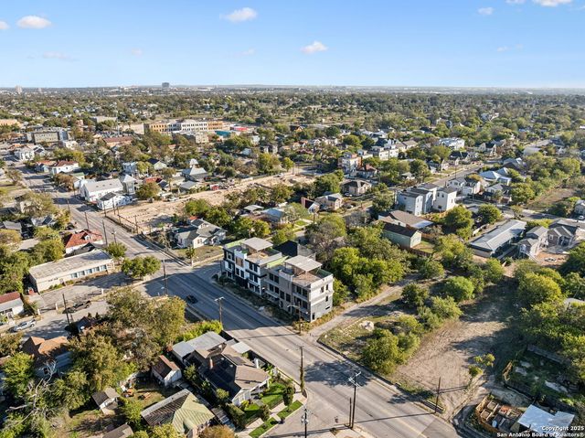 412 S Hackberry St 1 2 3 & 4, San Antonio, TX 78203