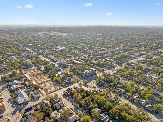 412 S Hackberry St 1 2 3 & 4, San Antonio, TX 78203