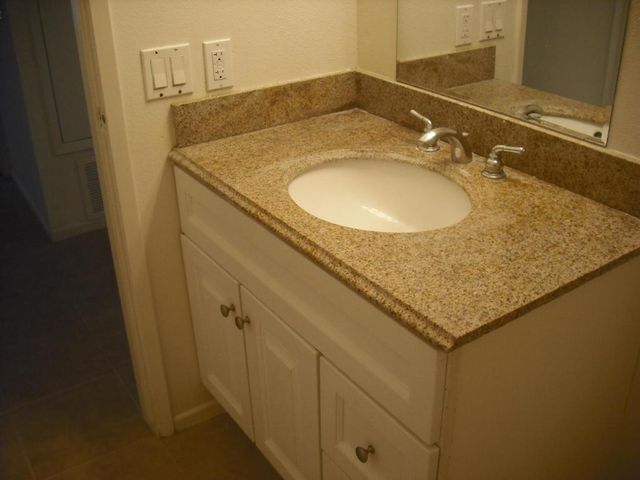 1300 Saratoga Avenue 108, Ventura, CA 93003