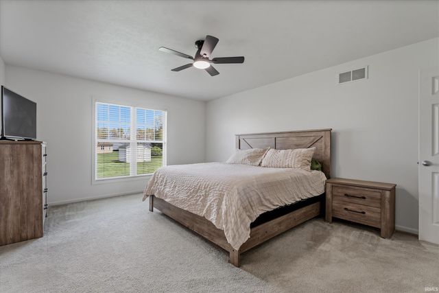 6606 Erie Falls Drive, South Bend, IN 46614