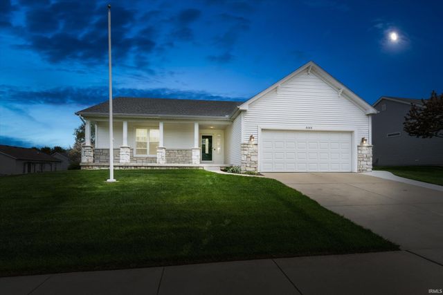 6606 Erie Falls Drive, South Bend, IN 46614