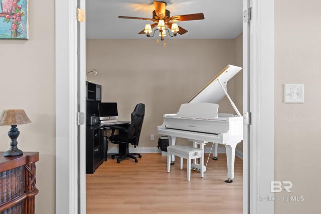 28980 Comstock Road, Elberta, AL 36530