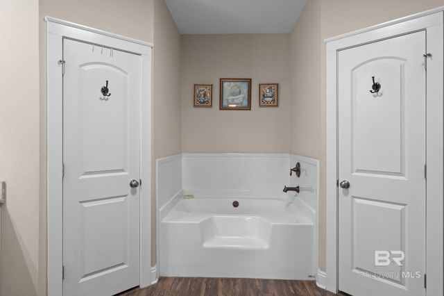 28980 Comstock Road, Elberta, AL 36530