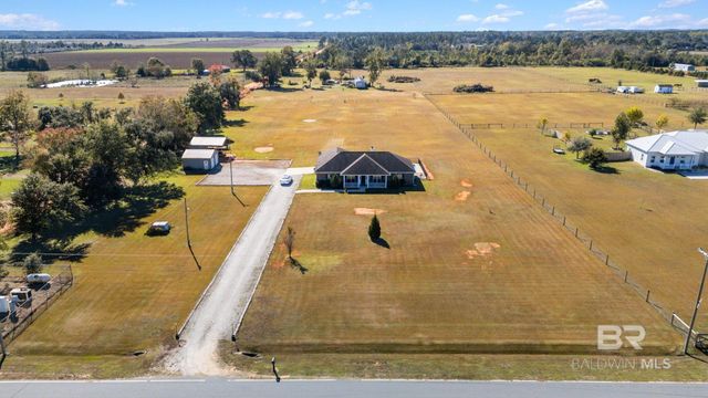 28980 Comstock Road, Elberta, AL 36530