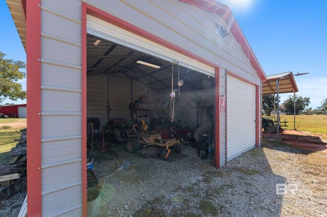 28980 Comstock Road, Elberta, AL 36530