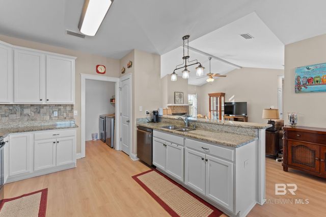 28980 Comstock Road, Elberta, AL 36530