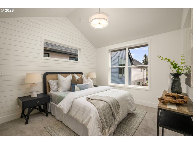 7313 N WILLAMETTE Blvd, Portland, OR 97203