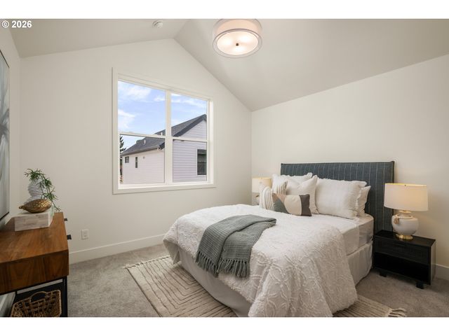 7313 N WILLAMETTE Blvd, Portland, OR 97203