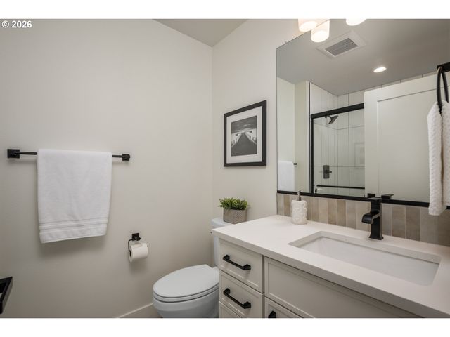 7313 N WILLAMETTE Blvd, Portland, OR 97203