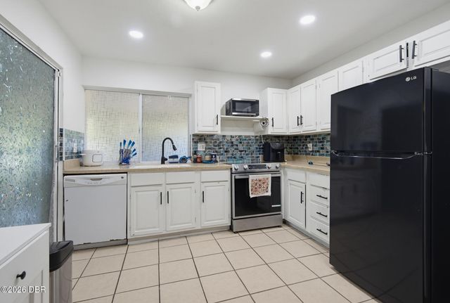 52 Farragut Drive, Palm Coast, FL 32137