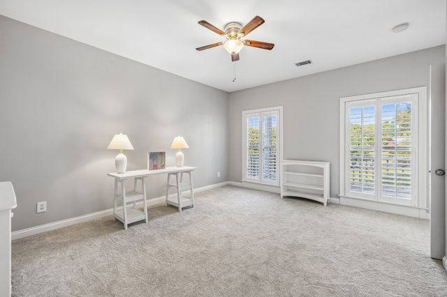 1608 Wellington Ct, Gallatin, TN 37066