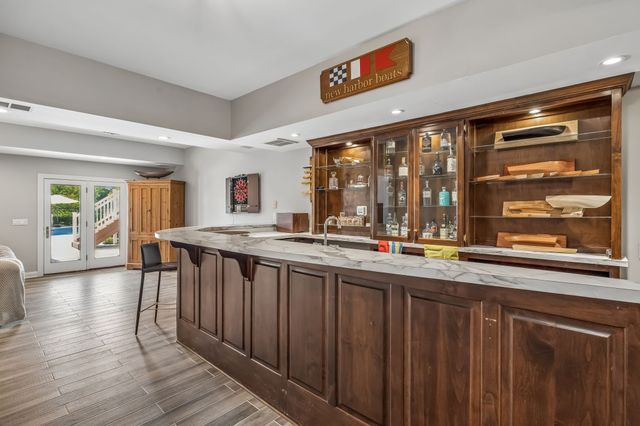 1608 Wellington Ct, Gallatin, TN 37066