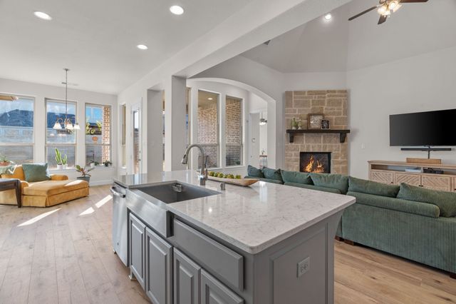 1413 10th Street, Argyle, TX 76226