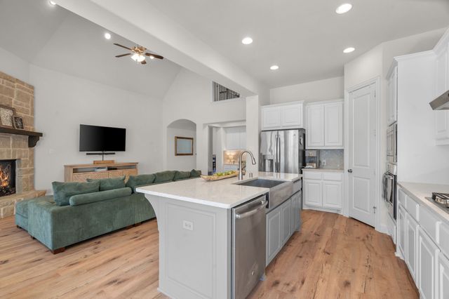 1413 10th Street, Argyle, TX 76226