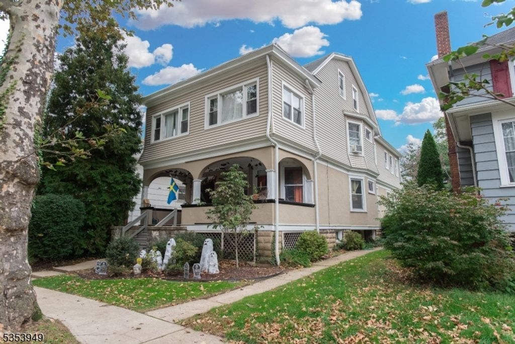 209 Montague Pl, South Orange Village Twp., NJ 07079