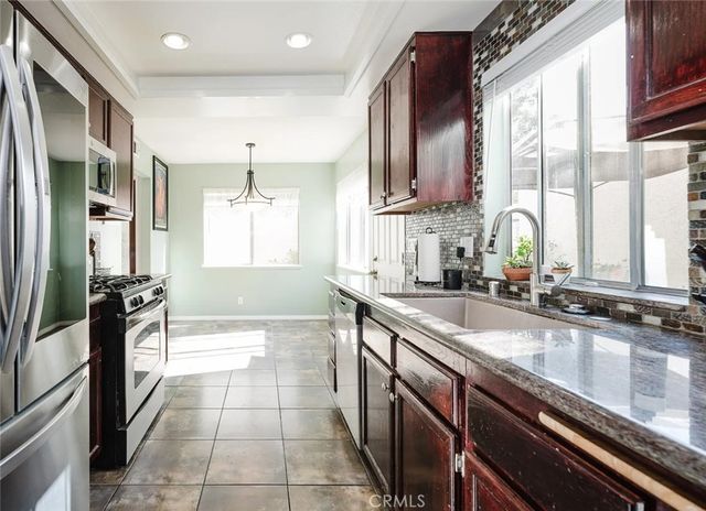6835 Poppyview, Oak Park, CA 91377