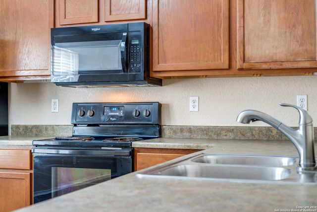 12226 Mountain Pine, San Antonio, TX 78254