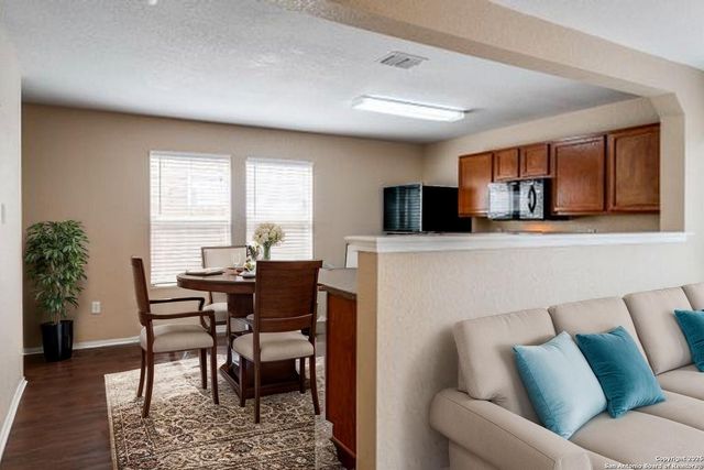 12226 Mountain Pine, San Antonio, TX 78254