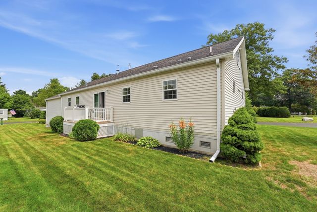 11 Carol Circle, Westfield, MA 01085