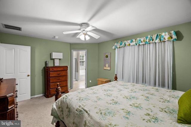 34 SPRINGCRESS DR, Delran, NJ 08075