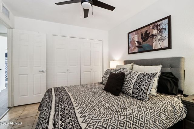 4408 W JULIE Drive, Glendale, AZ 85308