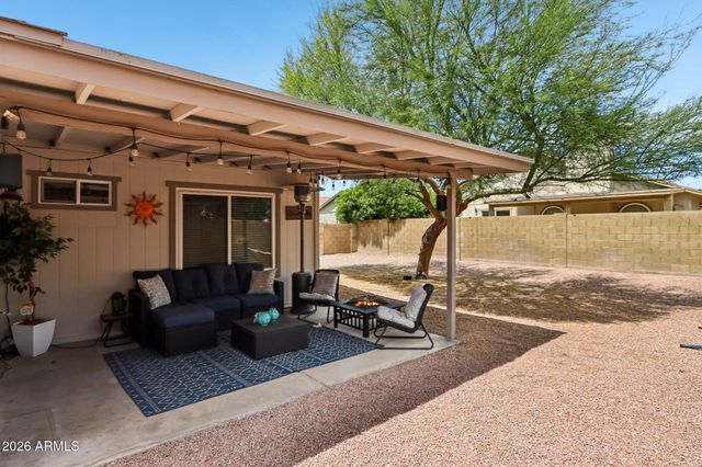 4408 W JULIE Drive, Glendale, AZ 85308