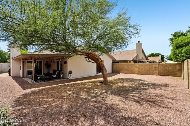 4408 W JULIE Drive, Glendale, AZ 85308