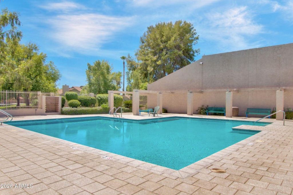 Image 27 of property listing at 4408 W JULIE Drive, Glendale, AZ 85308