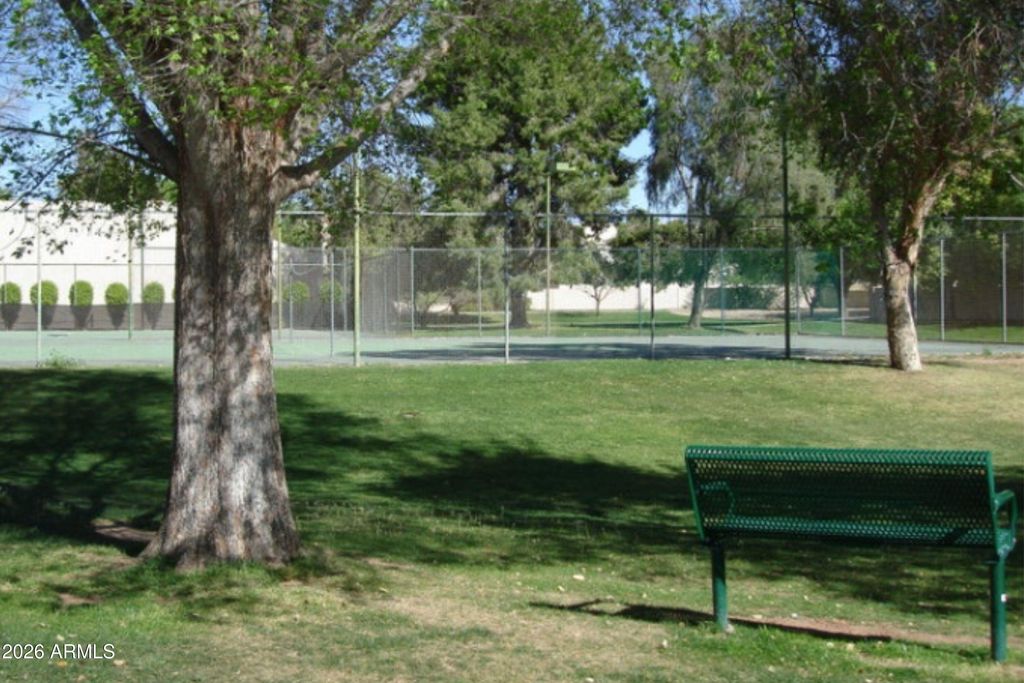 Image 31 of property listing at 4408 W JULIE Drive, Glendale, AZ 85308