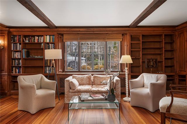 7 Cushing Street, Providence, RI 02906