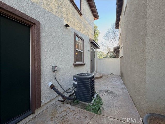 3306 Brou, Riverside, CA 92503