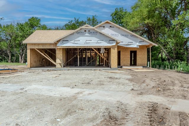 2390 E Thunder, Wichita, KS 67219