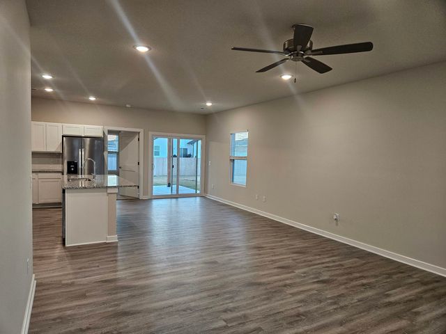 2390 E Thunder, Wichita, KS 67219