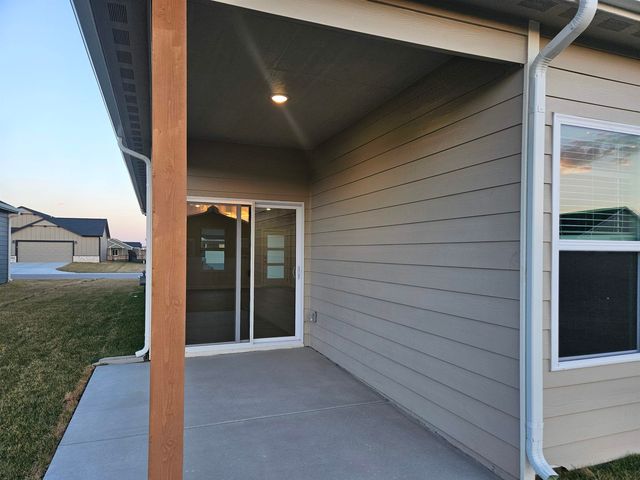 2390 E Thunder, Wichita, KS 67219