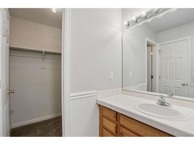 9677 Fairwood St, Littleton, CO 80125