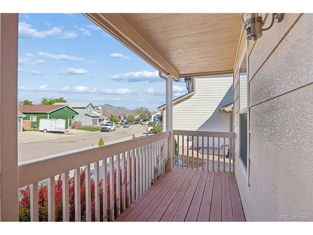9677 Fairwood St, Littleton, CO 80125