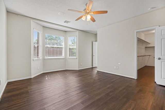 2809 Morning Brook Way, Pearland, TX 77584
