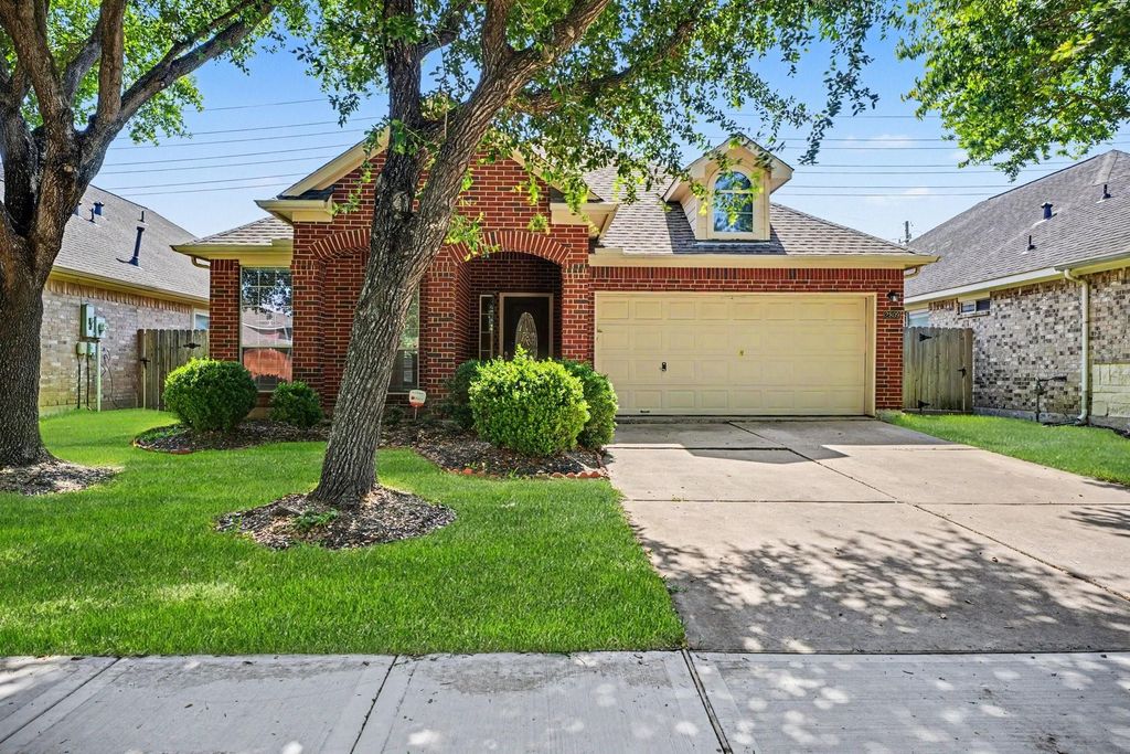 2809 Morning Brook Way, Pearland, TX 77584