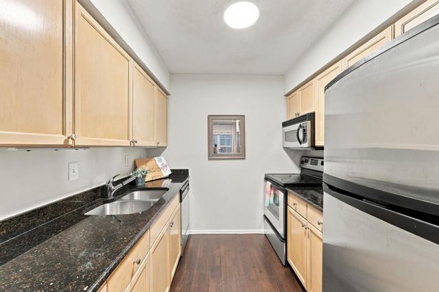 1150 Collier Road NW H10, Atlanta, GA 30318
