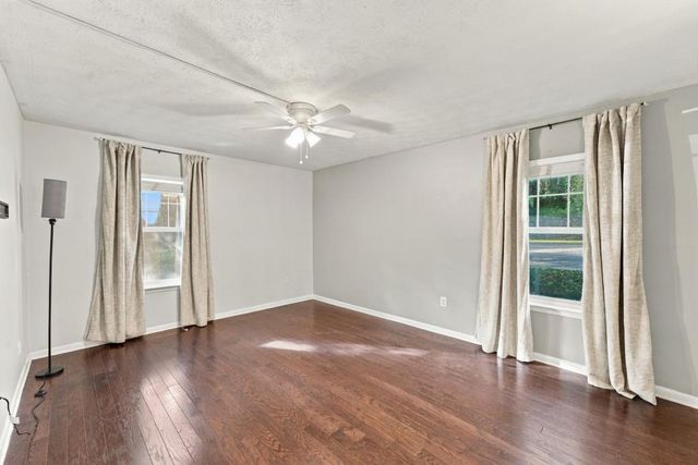 1150 Collier Road NW H10, Atlanta, GA 30318