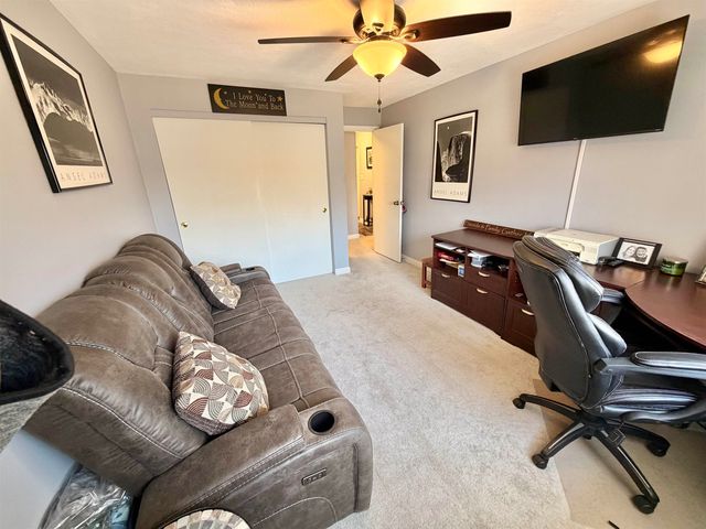 35 Andrew St Apt 28, Manchester, NH 03104