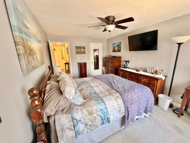 35 Andrew St Apt 28, Manchester, NH 03104