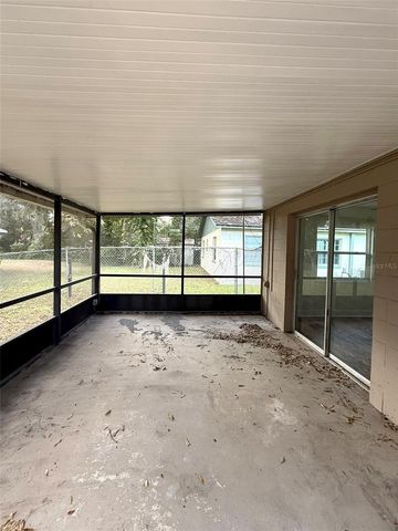 301 W 26 STREET, Sanford, FL 32773