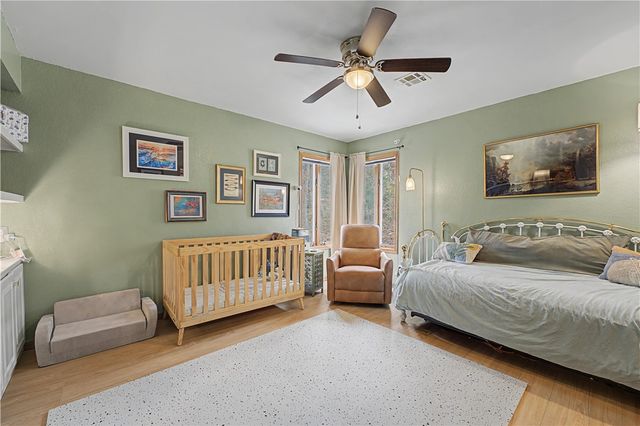 28 Melanie Drive, Bella Vista, AR 72714