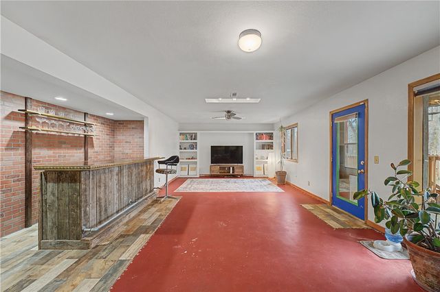 28 Melanie Drive, Bella Vista, AR 72714