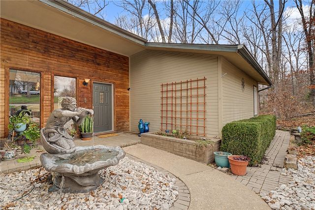 28 Melanie Drive, Bella Vista, AR 72714