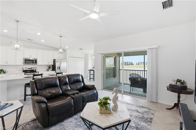 5427 Double Eagle CIR 2824, Other, FL 34142