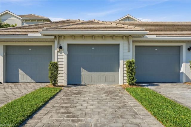 5427 Double Eagle CIR 2824, Other, FL 34142